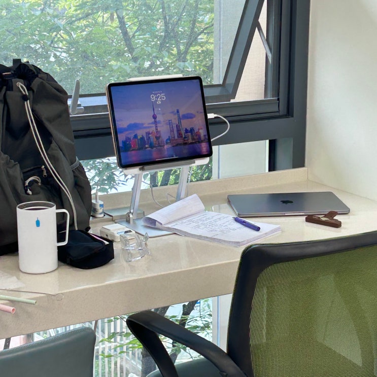 내 책상 위 🖥️ 만컴즈 Z스탠드, 트라디오, 에너겔