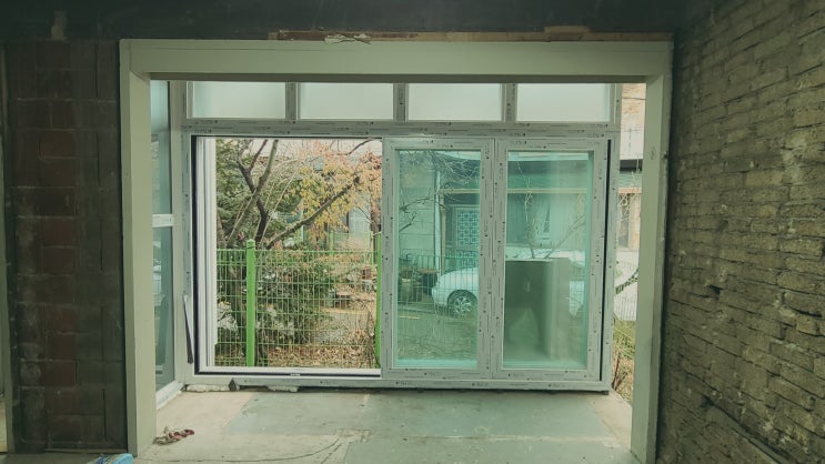  서울 샷시교체 주택 이중창 100만 원 저렴하게 바꾸세요.