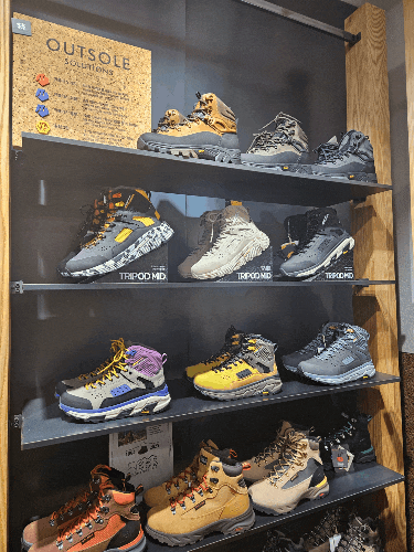 코오롱 스포츠 신상 커플 등산화 남녀 공용 GORE-TEX 익스퍼트 트레킹 슈즈 #2744 코오롱 스포츠 신상 커플 등산화 남녀 공용 GORE-TEX 익스퍼트 트레킹 슈즈 #2744