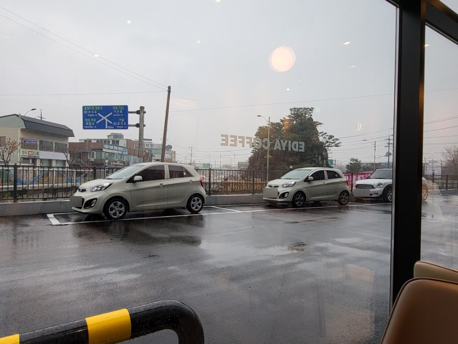 이디야커피 포천하송우삼거리점 사진 2