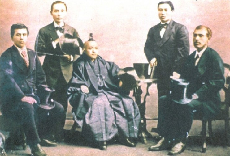  이와쿠라 사절단 (원어: いわくらしせつだん, 岩倉使節團)