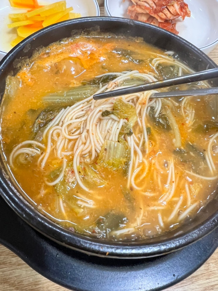  행주산성 맛집 지리산어탕국수
