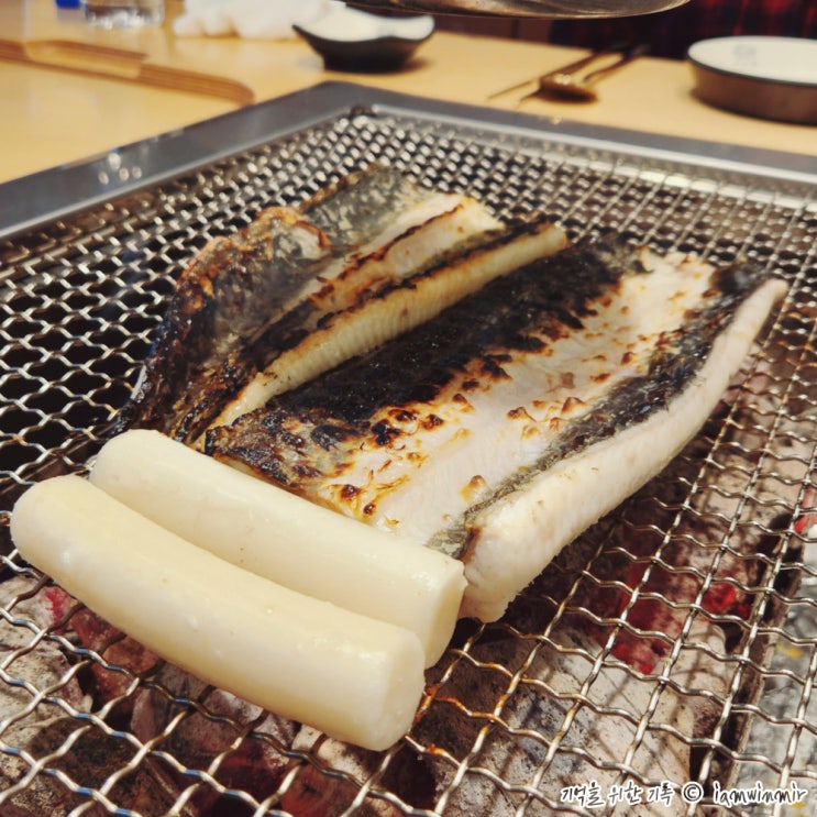 화성 카페 같은 분위기 송산동 맛집 숯불구이 장어 서리담 화성 카페 같은 분위기 송산동 맛집 숯불구이 장어 서리담