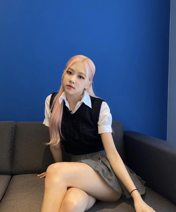  블핑로제는 탈색머리에 어떤염색할까?
