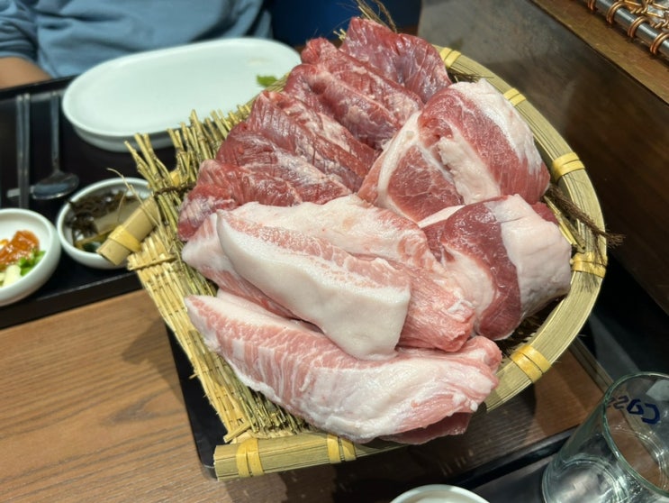 흑화돗 판교본점 : 판교테크원 프리미엄 숙성돼지 맛집