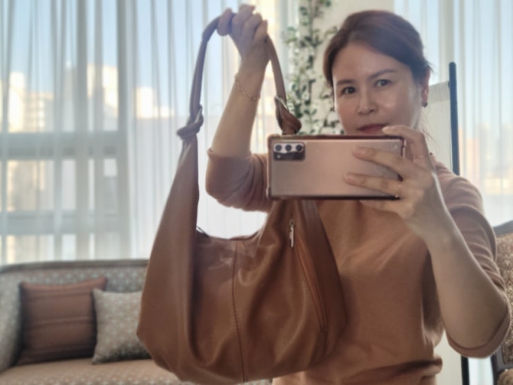  네이버 해외직구로 만나는 토툼 TOTUM 호보백 데일리백으로 딱!