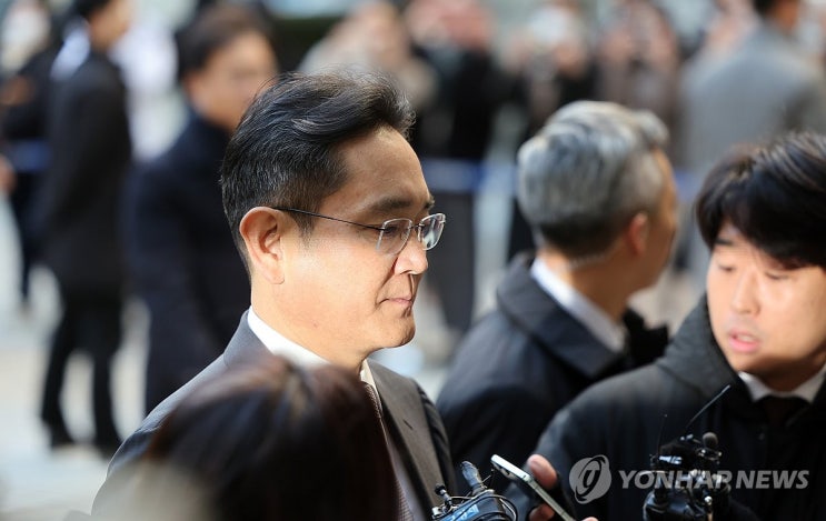 檢 '부당합병' 이재용 징역5년 구형…"최고기업집단 행태 참담" 檢 '부당합병' 이재용 징역5년 구형…"최고기업집단 행태 참담"