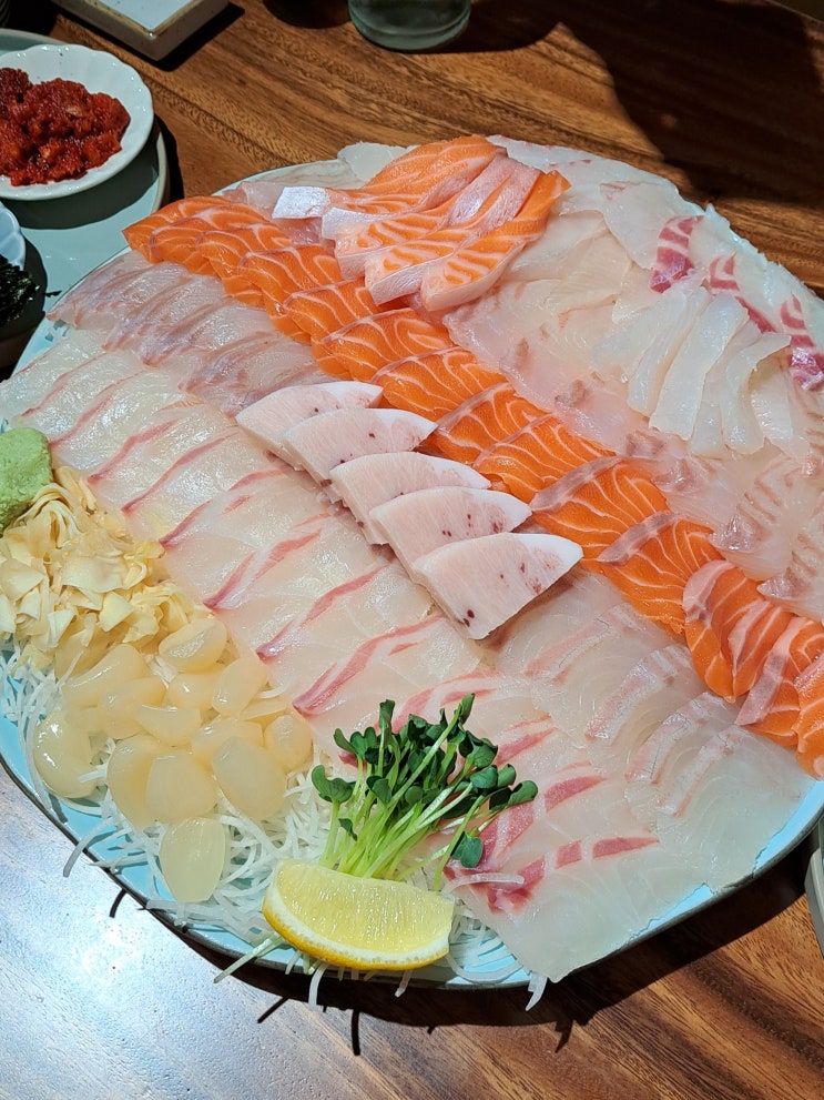 용산 횟집 푸짐한 모듬회 맛집 물고기주택 극진