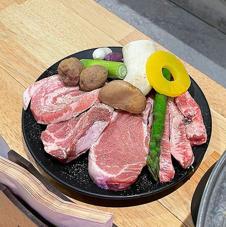  경남대맛집 이베리코 커플 세트 후기 : 김형제고기의철학 경남대점