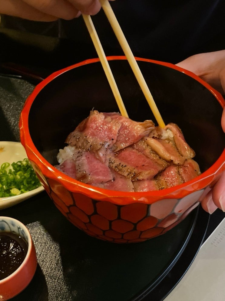 후쿠오카 유후인 맛집 모미지 / 유후인역 점심 일본 가정식 식당 (스테이크덮밥, 장어 덮밥)