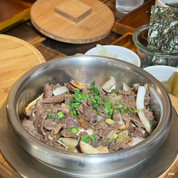  이태원 맛집 해방촌 신흥시장 한식당 소월솥밥 웨이팅 후기