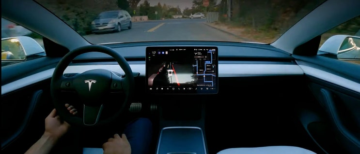  테슬라 FSD(Full Self-Driving)은 2030년까지 수십억 달러 성장 예상