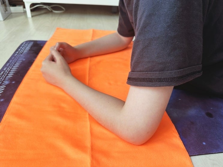 <b>카르닉 스포츠타올</b> 홈트 헬스 야외활동에도 굿초이스