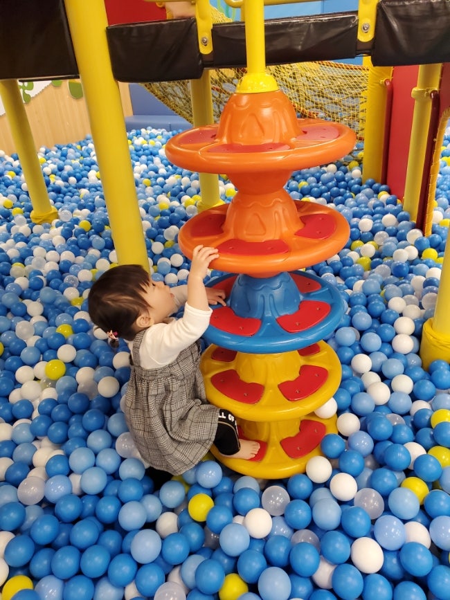  일본 이온몰 (AEON MALL) 키즈카페 kidzoona