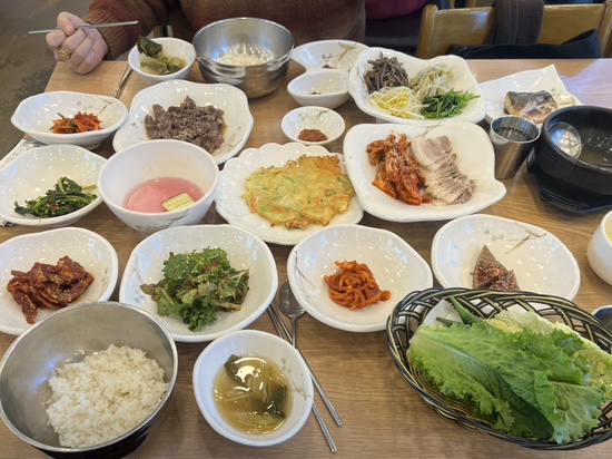  전남 맛집 | 현지인, 관광객 모두 인정한 맛집, 한 상 가득 보리밥 정식 ‘벽오동’