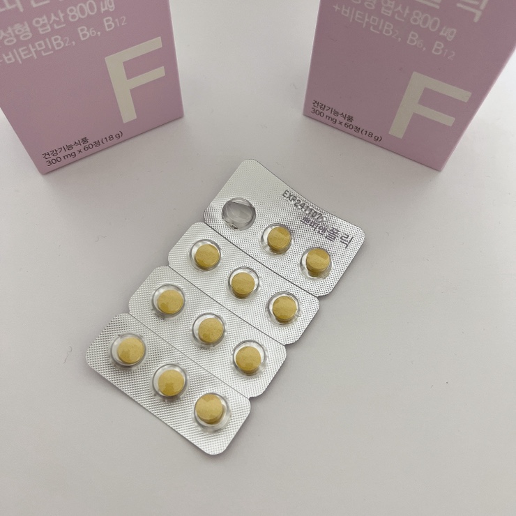  쁘띠앤 폴릭 :: 임신준비기간 필수로 섭취해야 하는 활성형엽산