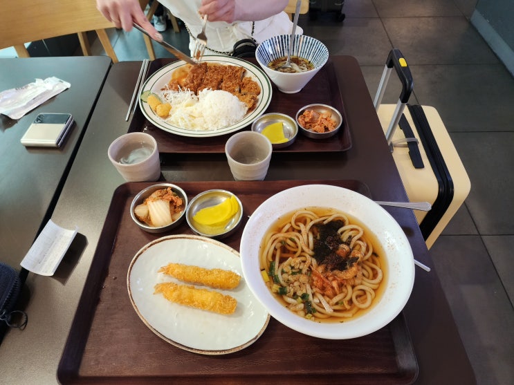 인천 국제공항 1터미널 식당과 푸드코트 궁금하죠?