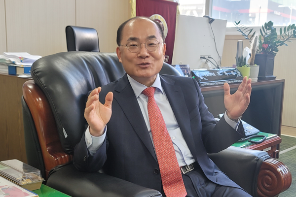 <b>최재원</b> 제어로봇시스템학회장