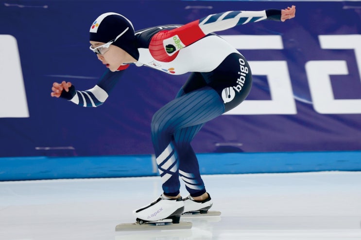 빙속 <b>김민선</b>, <b>월드컵</b> 2차 대회 500ｍ 2차 레이스 <b>은메달</b>