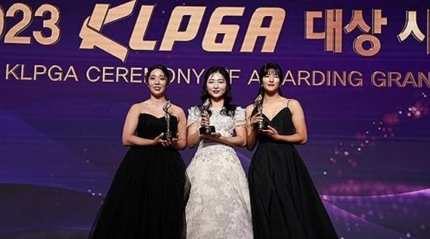 2023 KLPGA 여왕은 이예원, 3관왕…다승왕은 <b>임진희</b>