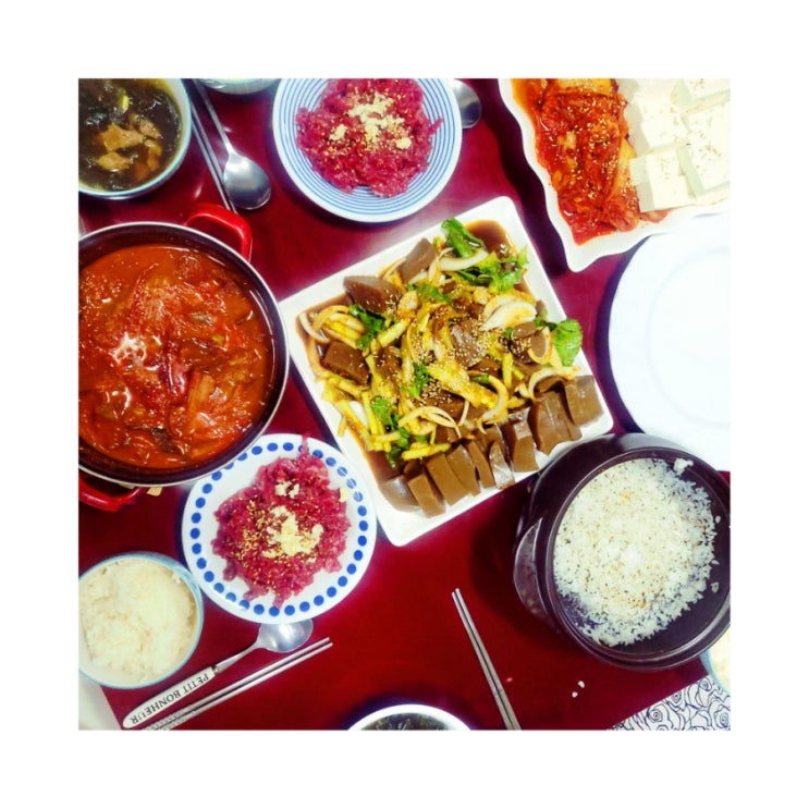  “도토리묵 만들기, 탱글탱글한 식감은 이 비율이면 끝나요 (레시피 공개)”