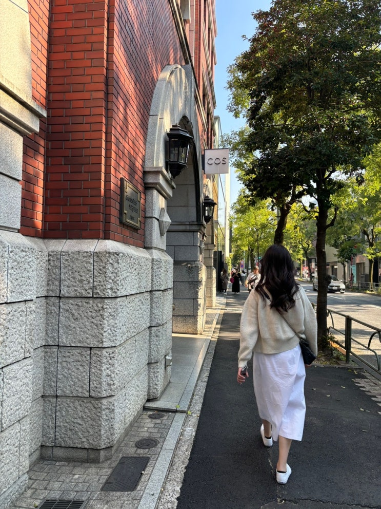  도쿄 코스 COS 구매 퀼티드 미니백/마이크로 미니 블랙 후기/구름백/가격/사이즈 비교