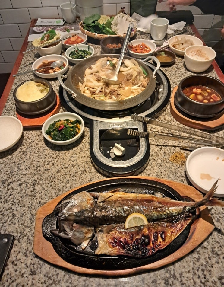 다채 동빙고점 고등어구이 정식 쌈밥 전문점 다채 동빙고점 고등어구이 정식 쌈밥 전문점