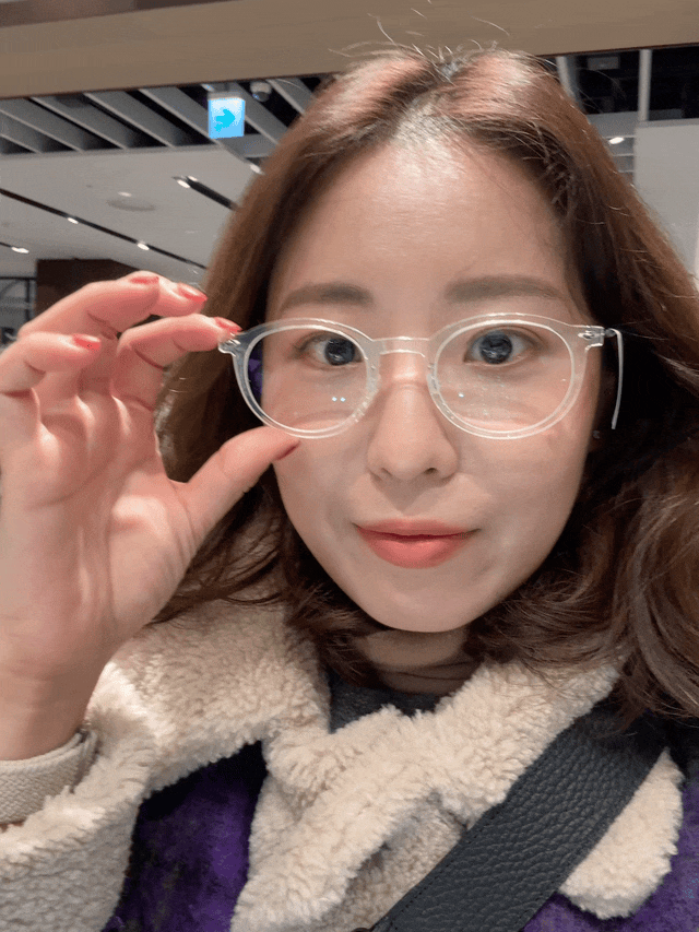 명품안경 문재인대통령안경 린드버그 금강안경 현대백화점 천호점에서 시력검사 굴절검사....