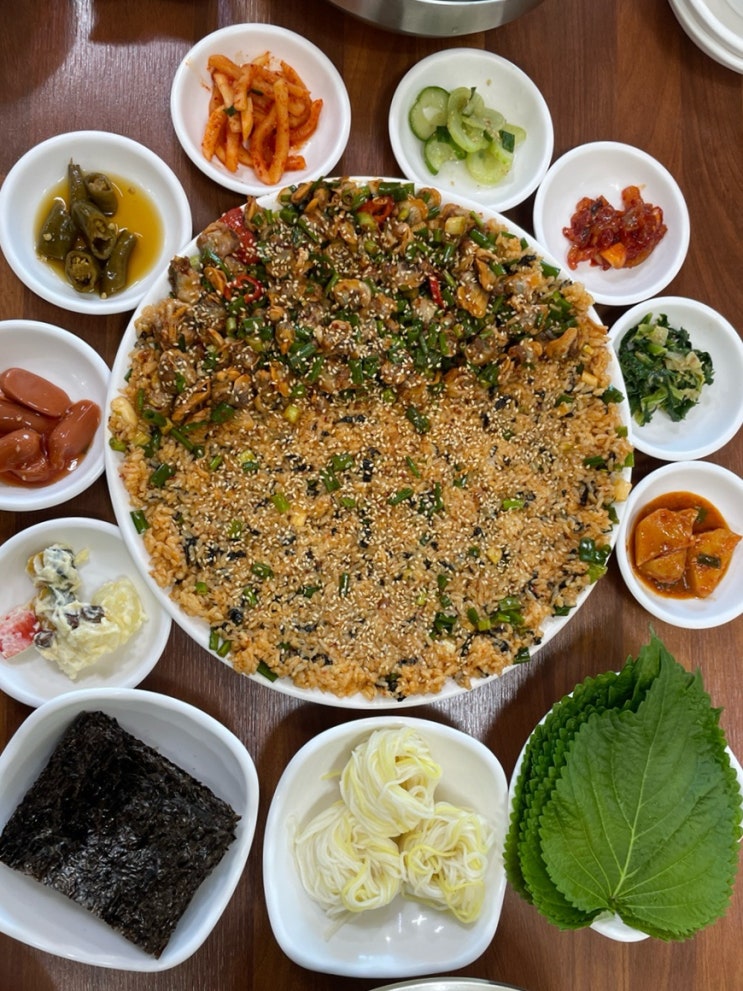  현지인들만 아는 단체 모임 하기 좋은 연화마을 강릉꼬막비빔밥
