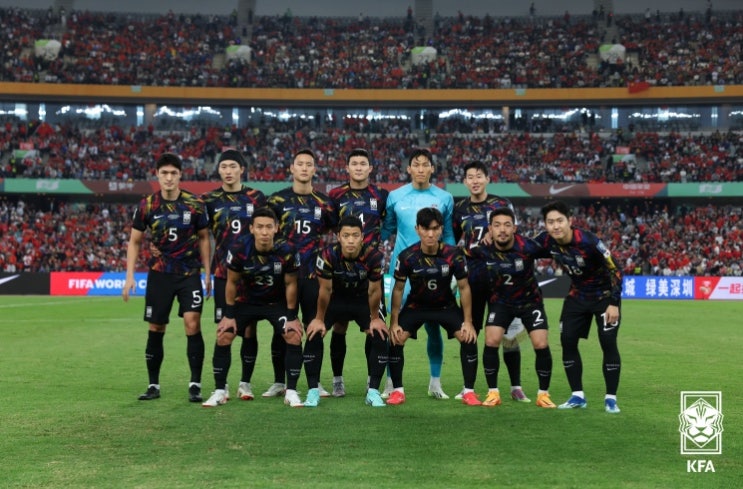 클린스만호, 중국에 3-0 승... <b>손흥민</b> 2골 1도움