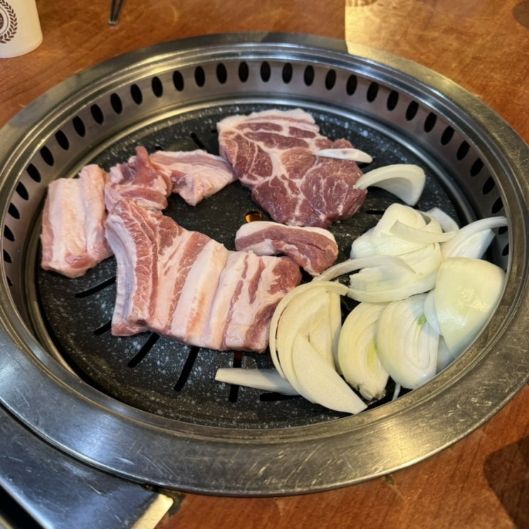 군포 맛집_왕소금구이 목살전문 골목집 (feat.뼈삼겹/목살/된장찌개)