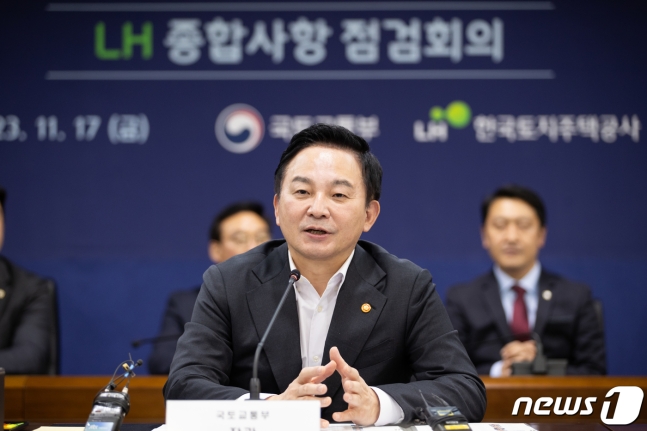 <b>원희룡</b>, <b>이재명</b>과 대결 불사…체급 키워 인적쇄신 주도한다