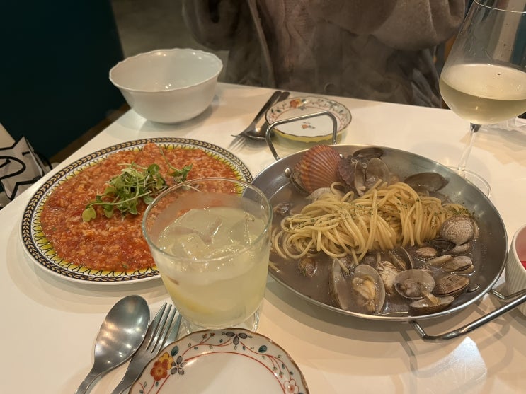  연남동 파스타 맛집 풀스트릿 분위기 좋은 애견동반 식당