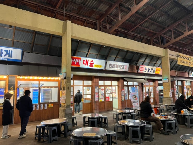충남여행 가볼만한곳 충남예산시장 예산장터광장 백종원거리 탐방!! 충남여행 가볼만한곳 충남예산시장 예산장터광장 백종원거리 탐방!!