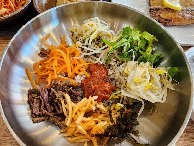  청주 율랼동 주성동 한정식 맛집 추천 우아한보리밥 건강한 식사 굿