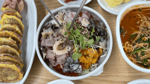  속초 물회 맛집 속초항아리물회에서 물회 한사바리~