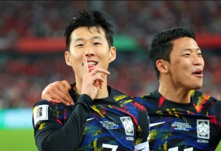 <실시간 핫이슈> '손흥민 2골 1도움’ 한국 축구, 중국에 3-0 완승.. A매치 5연승 질주 <실시간 핫이슈> '손흥민 2골 1도움’ 한국 축구, 중국에 3-0 완승.. A매치 5연승 질주