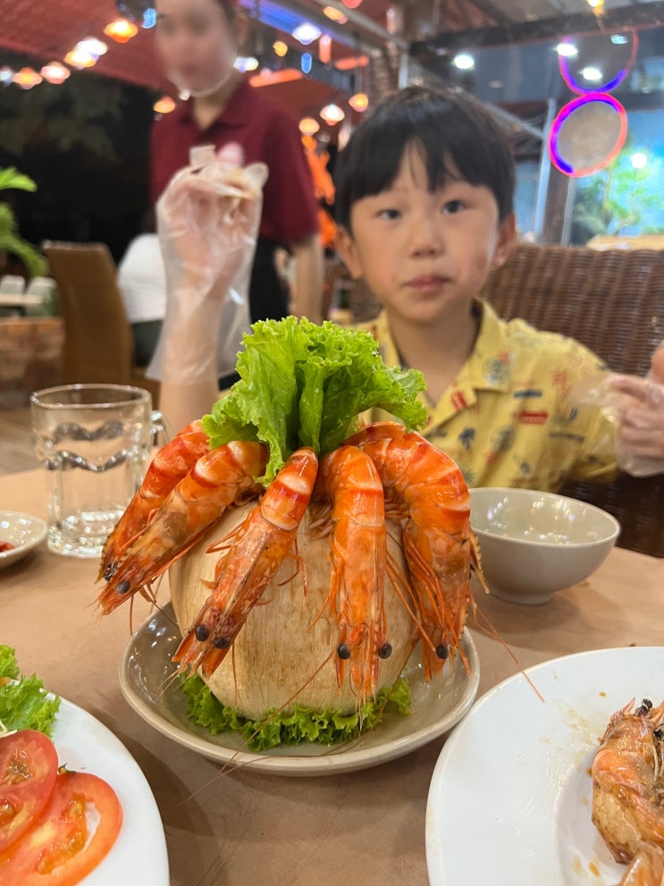  나트랑 씨푸드 맛집 4인가족 식비 경비 알마리조트 왕복 저렴하게