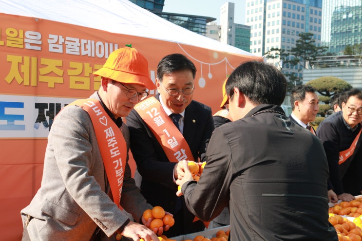 4주 주간 의정보고] 제주해녀<b>문화 산업</b> 기반 활성화 <b>토론회</b> 등