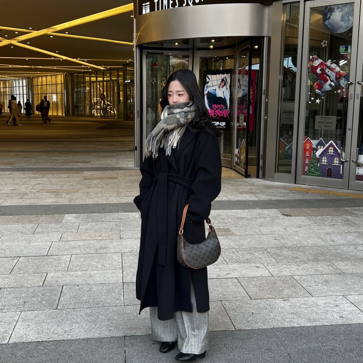아브라함문 메리노울 숄 아이템 하나로 머플러 목도리 매는법 몰라도 가능! 아브라함문 메리노울 숄 아이템 하나로 머플러 목도리 매는법 몰라도 가능!