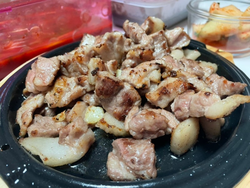농부가된해적왕 돼지특수부위 김해뒷고기 택배배송