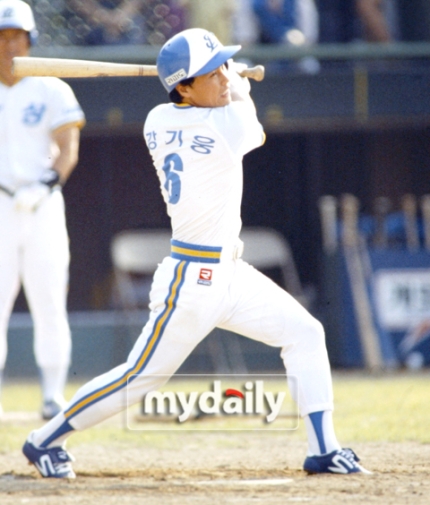  김강민 지명 이슈, 과거 KBO 트레이드 거부-은퇴 사례는?(f.강기웅, 손혁)