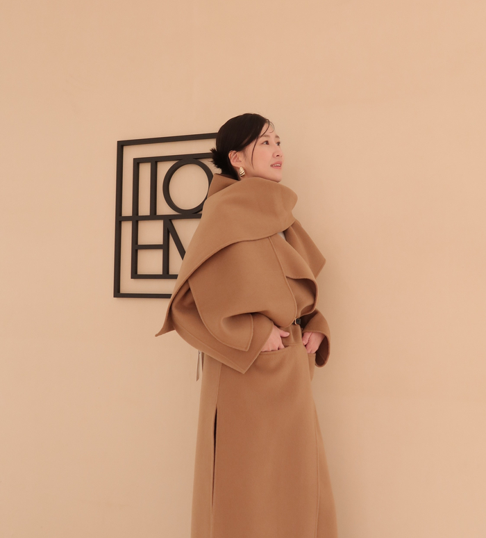  23FW 겨울 토템 TOTEME 코트 자켓 무스탕 & 스카프 티락 가방 매장 후기
