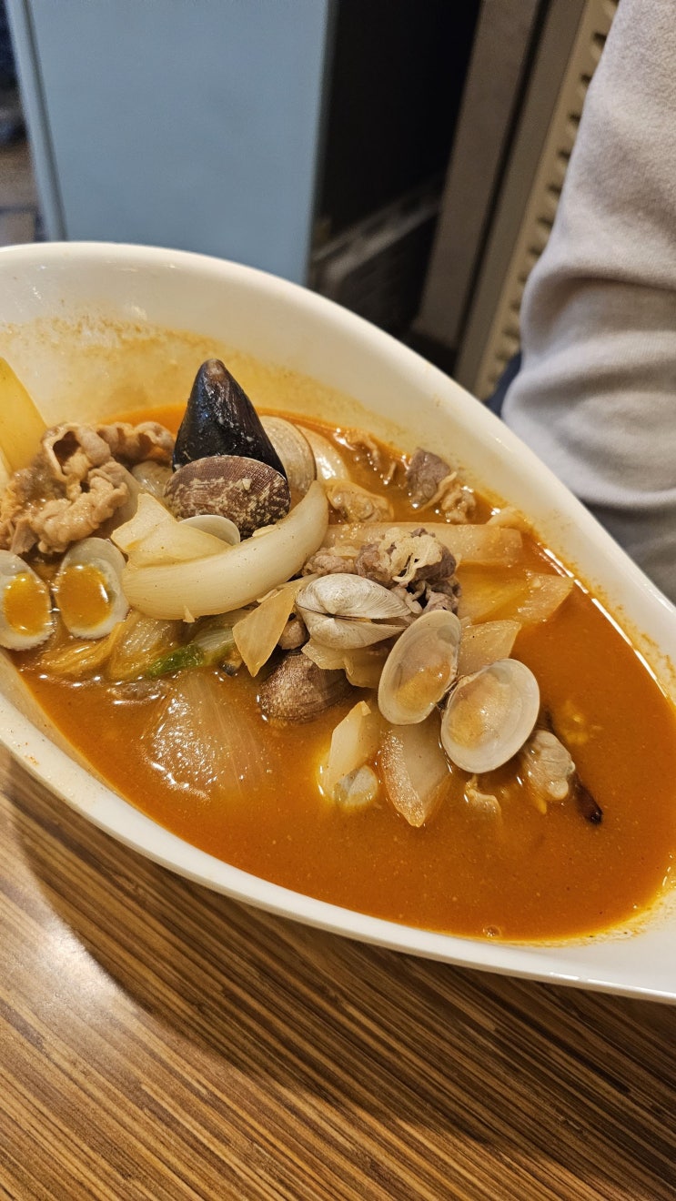  인생짬뽕찾기 9편 | 성남시 분당구 서현 24시 미각짬뽕 차돌짬뽕