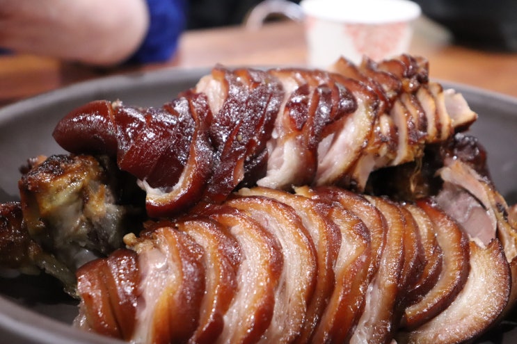 수지 족발 맛집은 성복동에 있는 경가네족발집