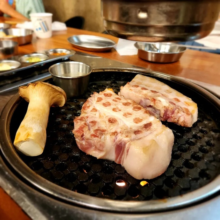  구워주는 흑돼지 근고기 애월 금돈가 흠잡을 데 없는 맛