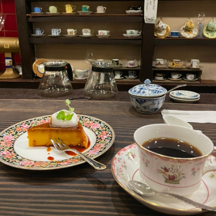 [일본 도쿄카페] 차테이 하토우 | 도쿄 시부야 드립커피 카페. 블루보틀 창시자가 영감받은 카페