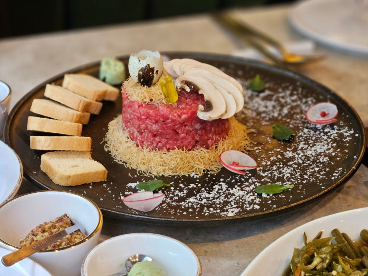  해운대한우맛집 육회가 맛있는 우미남 센텀 가족외식 장소 추천