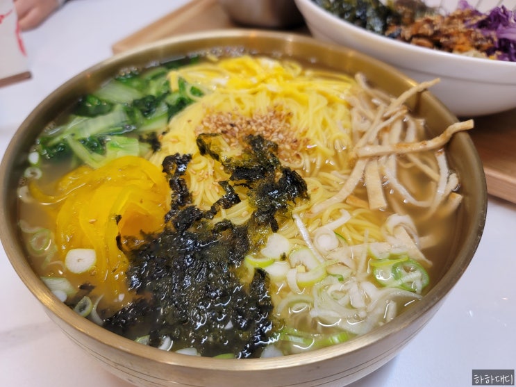 경남 김해 율하카페거리 맛집 ㅣ 부담 없는 가격에 푸짐하게 먹을 수 있는 국수 맛집 세모국수 방문기