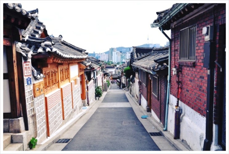 <서울 명소 관광지 추천> 북촌 한옥 마을 역사, 소개, 체험 프로그램, 맛집 <서울 명소 관광지 추천> 북촌 한옥 마을 역사, 소개, 체험 프로그램, 맛집